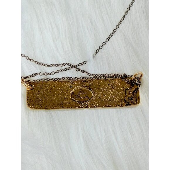 Alisa Michelle Smile Necklace - Picture 4 of 6